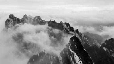 黑白雪山 (33)